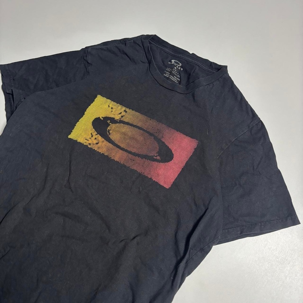 Black Oakley Logo Graphic T-Shirt - Large - Picture 2 of 6